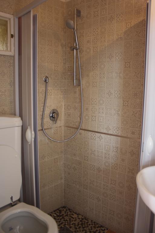 ラテルツァ La Ferulaヴィラ 部屋 写真